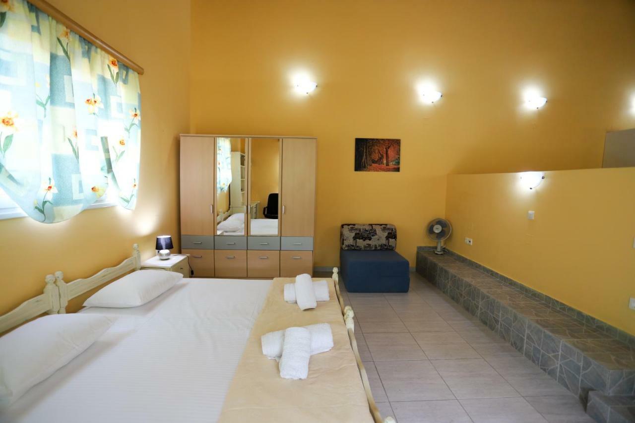 George's Sweet N' Cozy Maisonette In Corfu Ýpsos